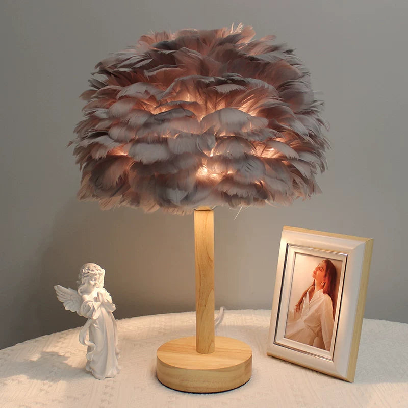 Feather table lamp for bedroom