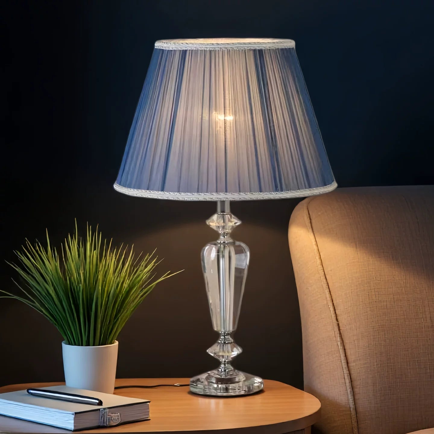 Nordic bedside lamp/table lamp